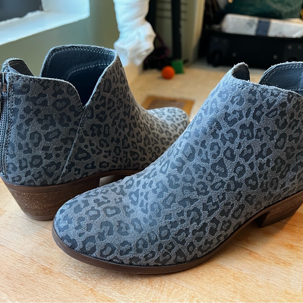 Leopard Print Ankle Boots - Gray Sz 6
